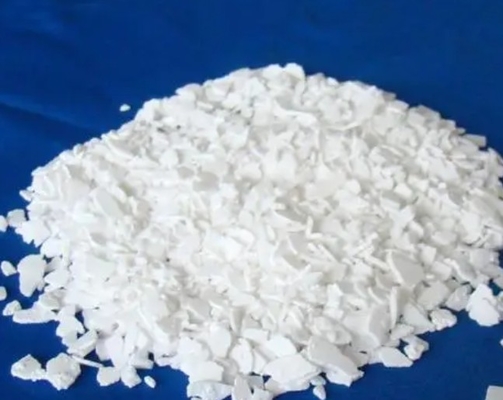 Goede prijs. Het Dihydraat van het calciumchloride schilfert Korrelskorrel CaCl2.2H2O CAS 10035-04-8 af online
